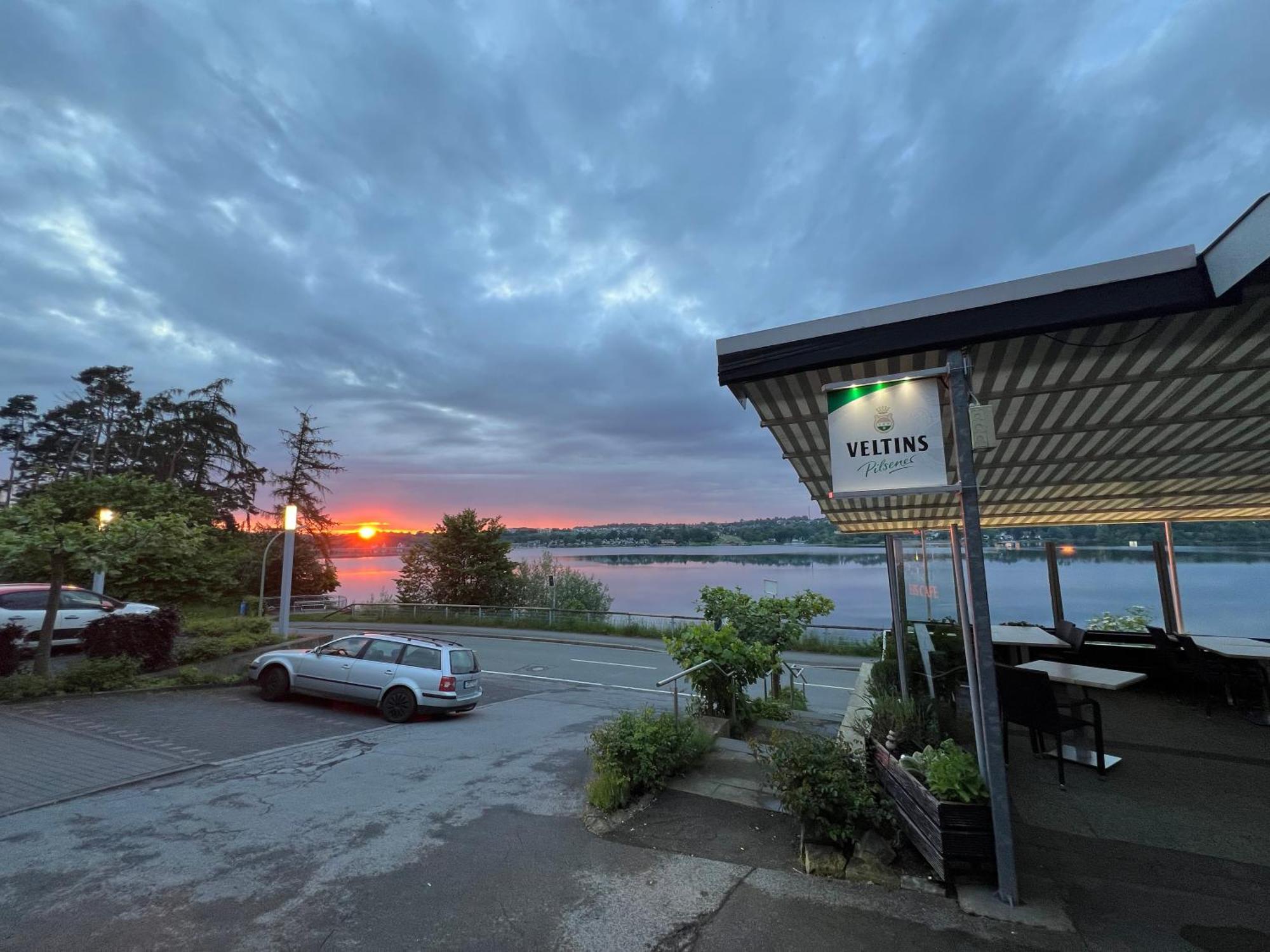 Forsthaus Am Moehnesee Hotel Exterior photo